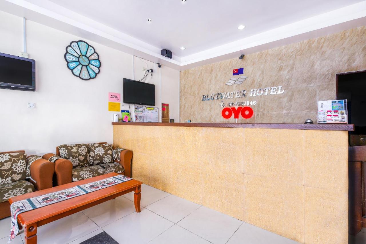 Oyo 89763 Bluewater Hotel Mersing Luaran gambar