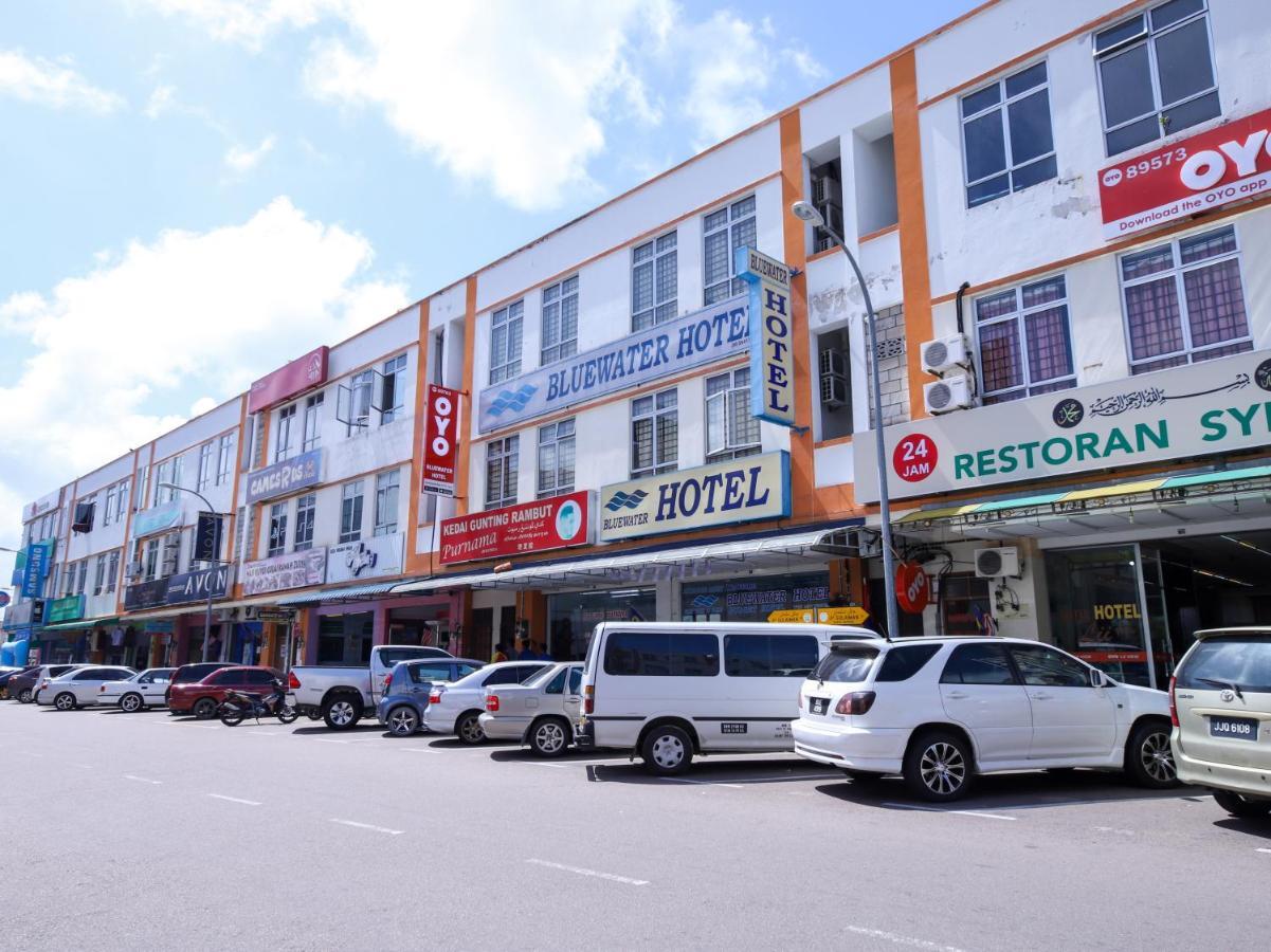 Oyo 89763 Bluewater Hotel Mersing Luaran gambar
