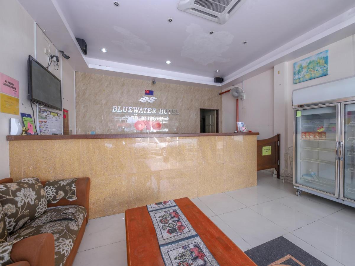 Oyo 89763 Bluewater Hotel Mersing Luaran gambar